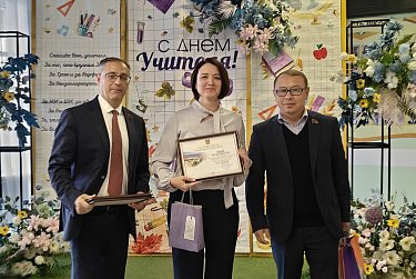 Депутаты встречаются с учителями